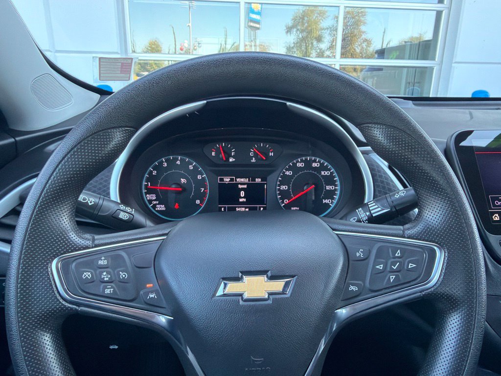 Used 2024 Chevrolet Malibu LT FWD image 11