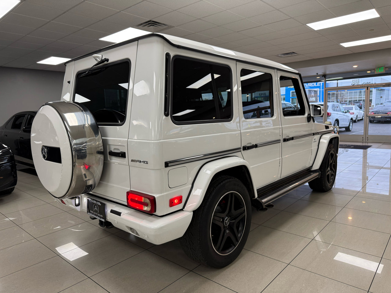 Used 2014 Mercedes-Benz G 63 AMG 4MATIC image 2