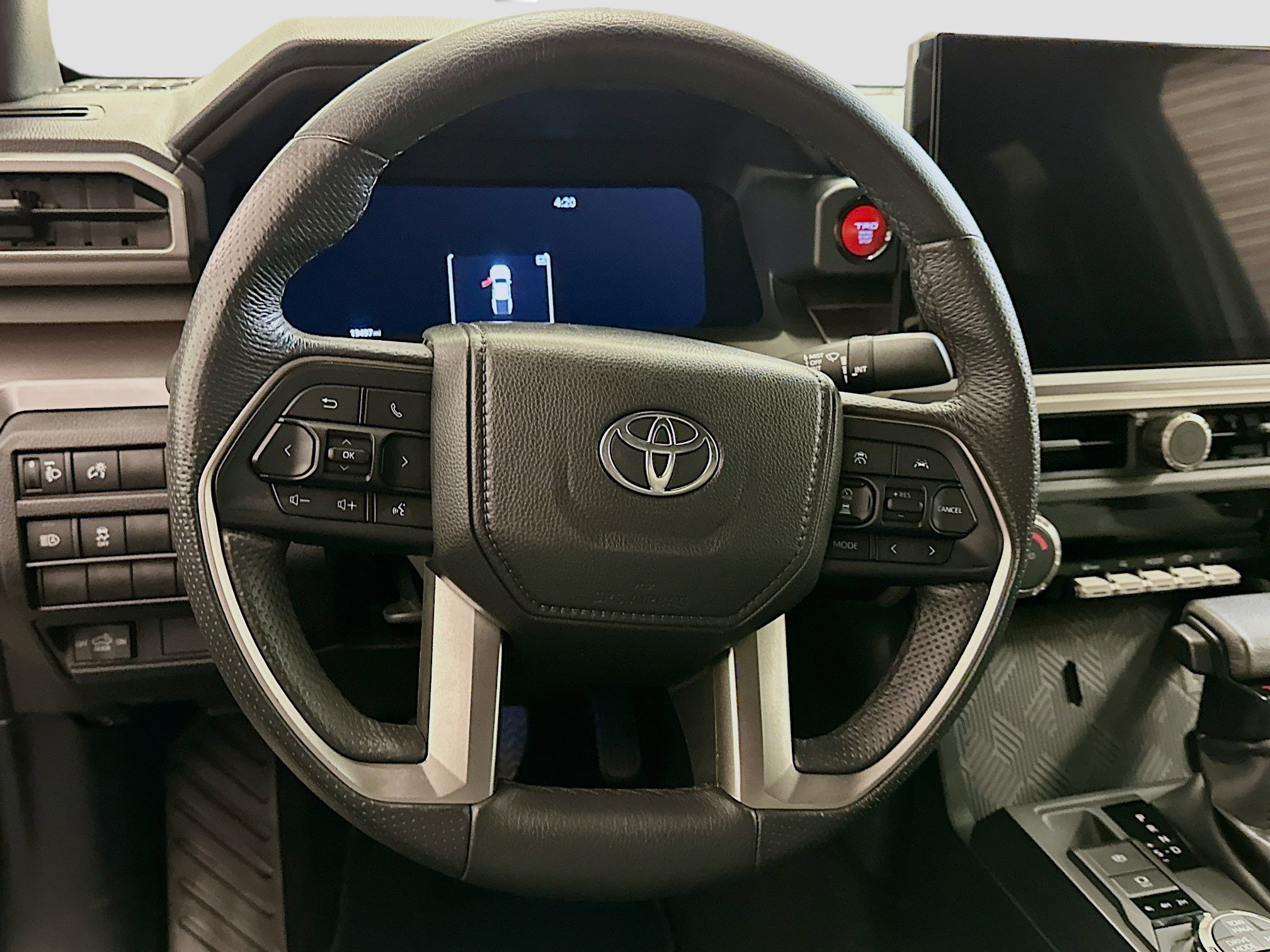 Used 2025 Toyota Tacoma TRD Off-Road image 18