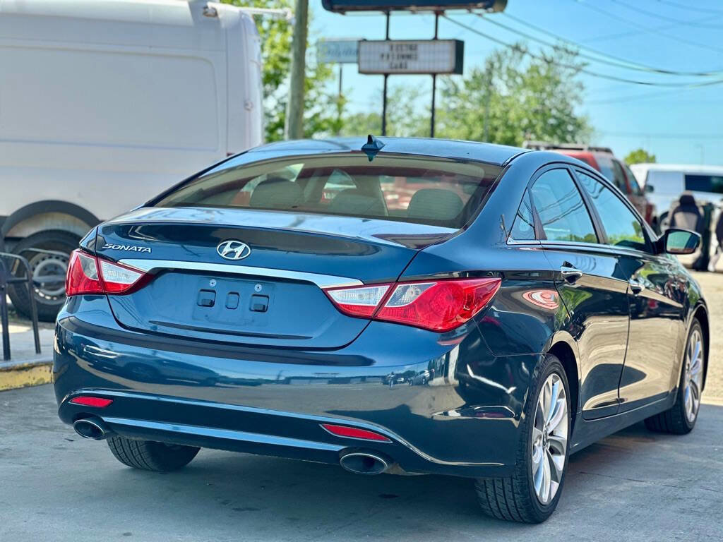 Used 2012 Hyundai Sonata SE FWD image 5