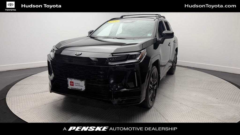 Used 2026 Toyota RAV4 XSE w/ Illumination Package (TMS)