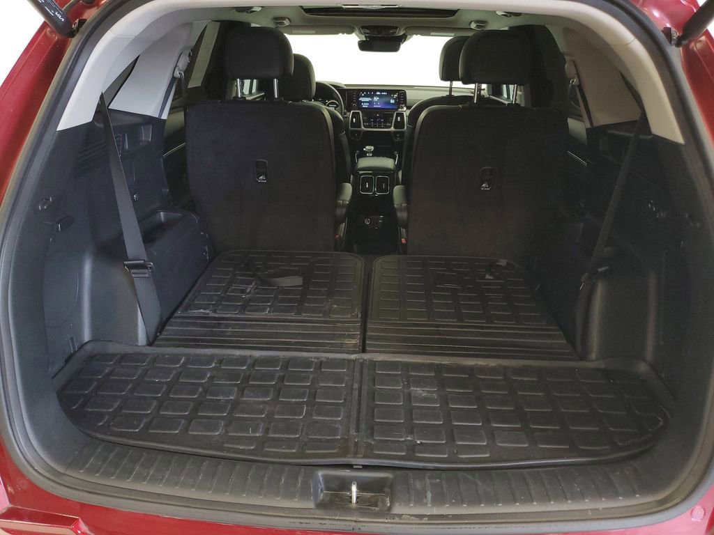 Used 2023 Kia Sorento SX image 27