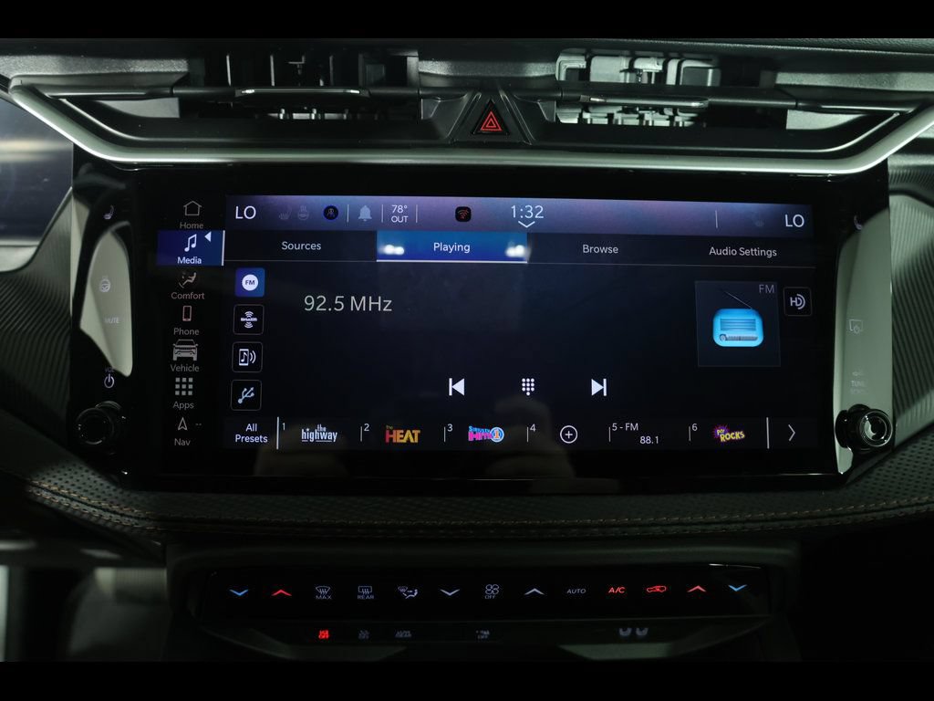 New 2026 Jeep Cherokee Overland AWD/4WD image 19