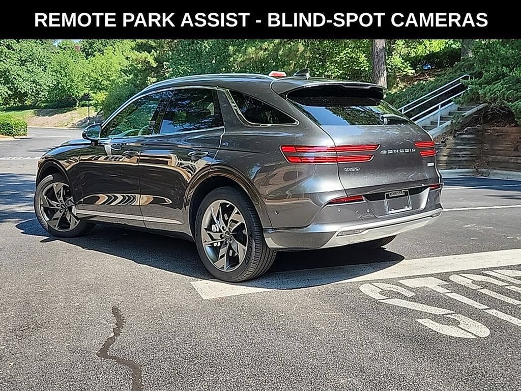 Used 2023 Genesis Electrified GV70 w/ Prestige Package AWD/4WD image 3
