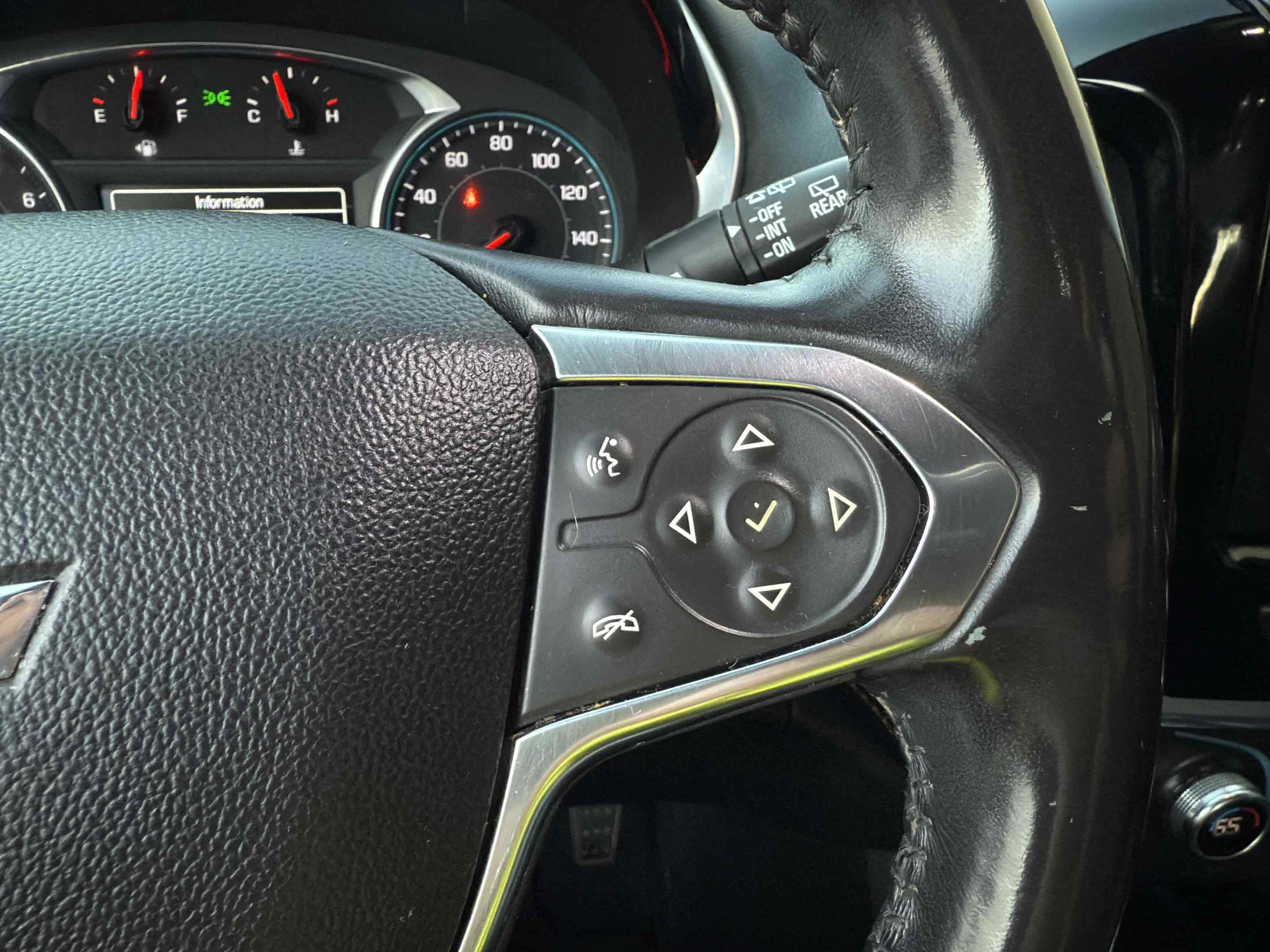 Used 2019 Chevrolet Traverse LT image 33