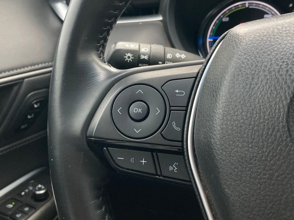 Used 2023 Toyota Venza XLE AWD/4WD image 13
