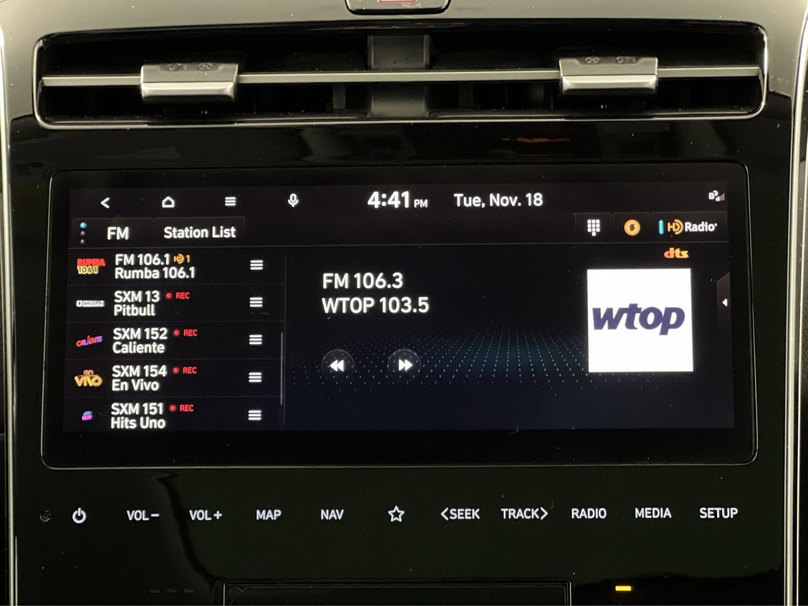 Used 2023 Hyundai Tucson Limited w/ Winter Package image 18