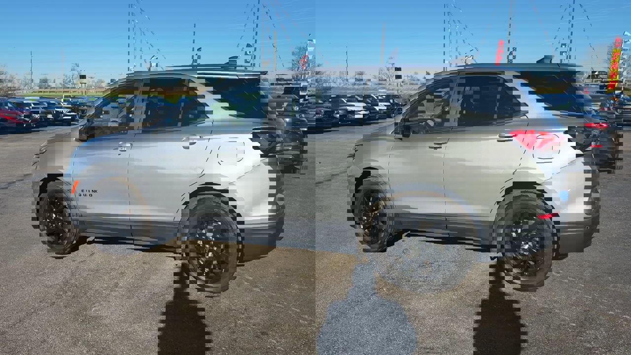 Used 2024 Chevrolet Equinox LS w/ LS Convenience Package image 5