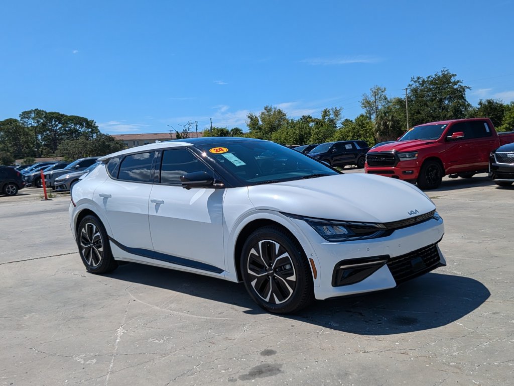 Certified 2024 Kia EV6 GT-Line RWD image 3