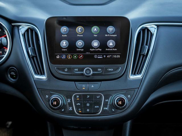 Used 2024 Chevrolet Malibu LT image 22