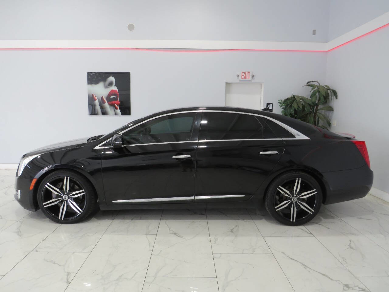 Used 2014 Cadillac XTS Premium AWD/4WD image 6