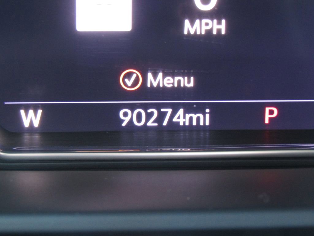 Used 2021 GMC Yukon Denali image 35