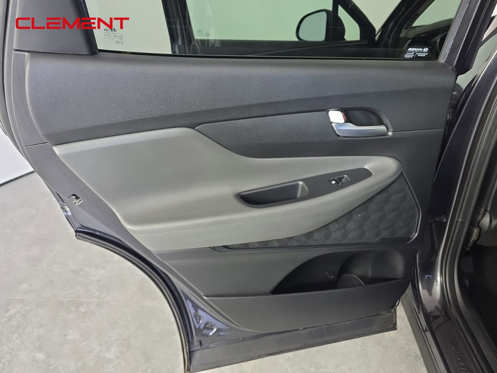 Used 2023 Hyundai Santa Fe SEL image 24