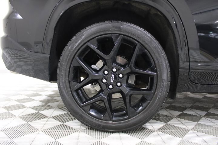 Used 2024 Chevrolet Traverse RS w/ LPO, Floor Liner Package image 46
