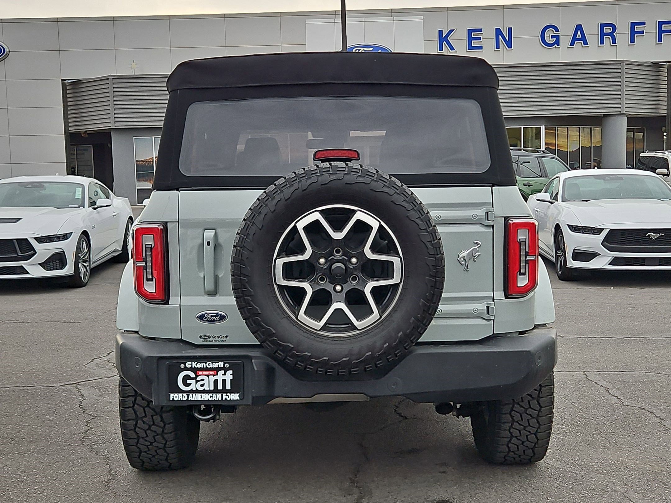 Used 2021 Ford Bronco Outer Banks image 7