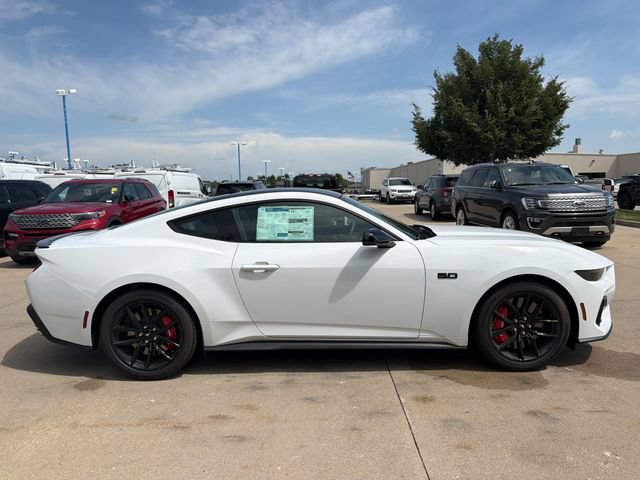New 2026 Ford Mustang GT Premium RWD image 4