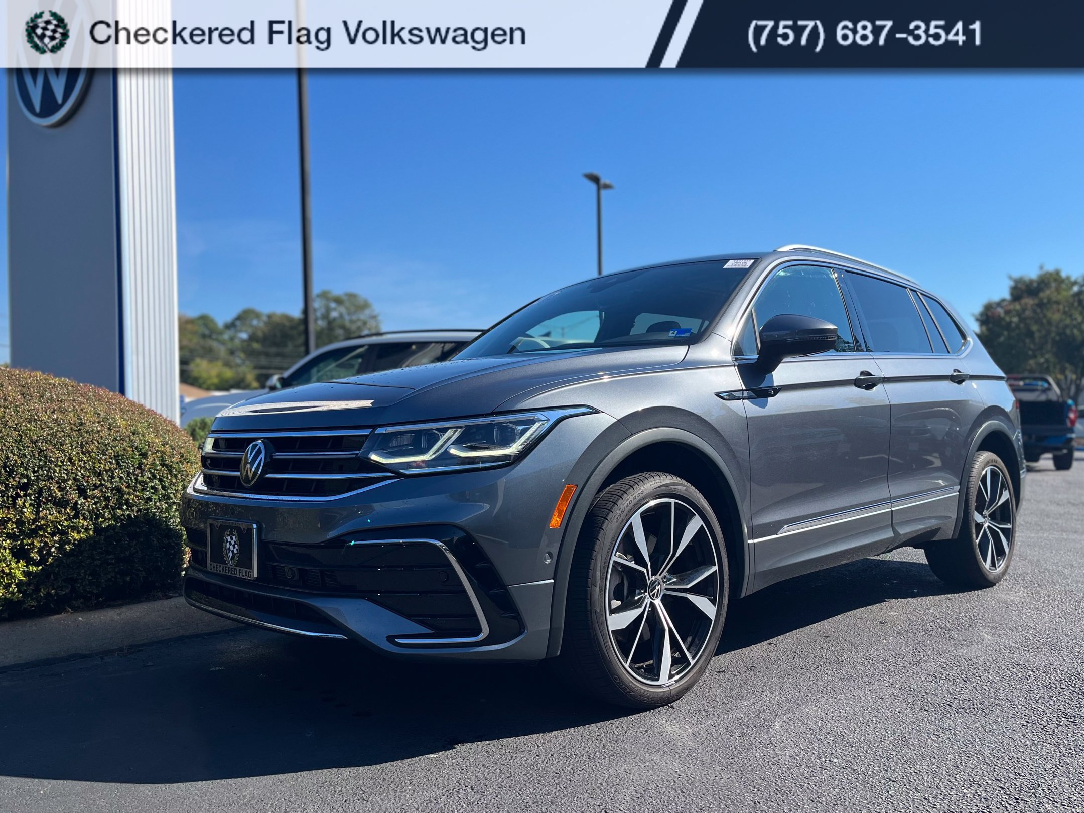 Used 2024 Volkswagen Tiguan SEL R-Line