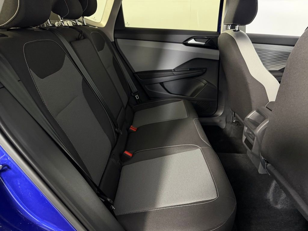 Used 2024 Volkswagen Taos S image 27