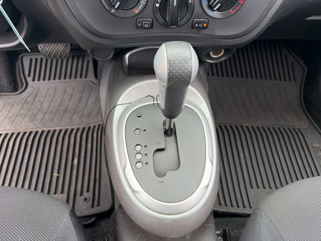Used 2014 Nissan Juke S w/ Midnight Edition 2.0 FWD image 28