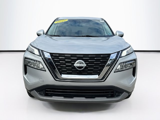 Used 2022 Nissan Rogue SV AWD/4WD image 2