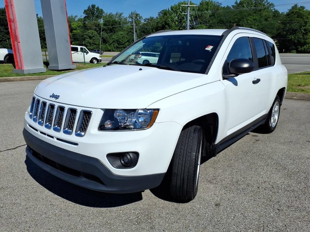Used 2016 Jeep Compass Sport FWD image 16