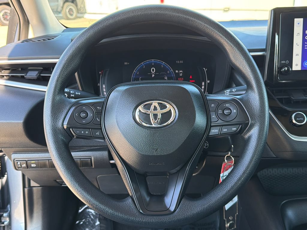 Used 2026 Toyota Corolla LE FWD image 25