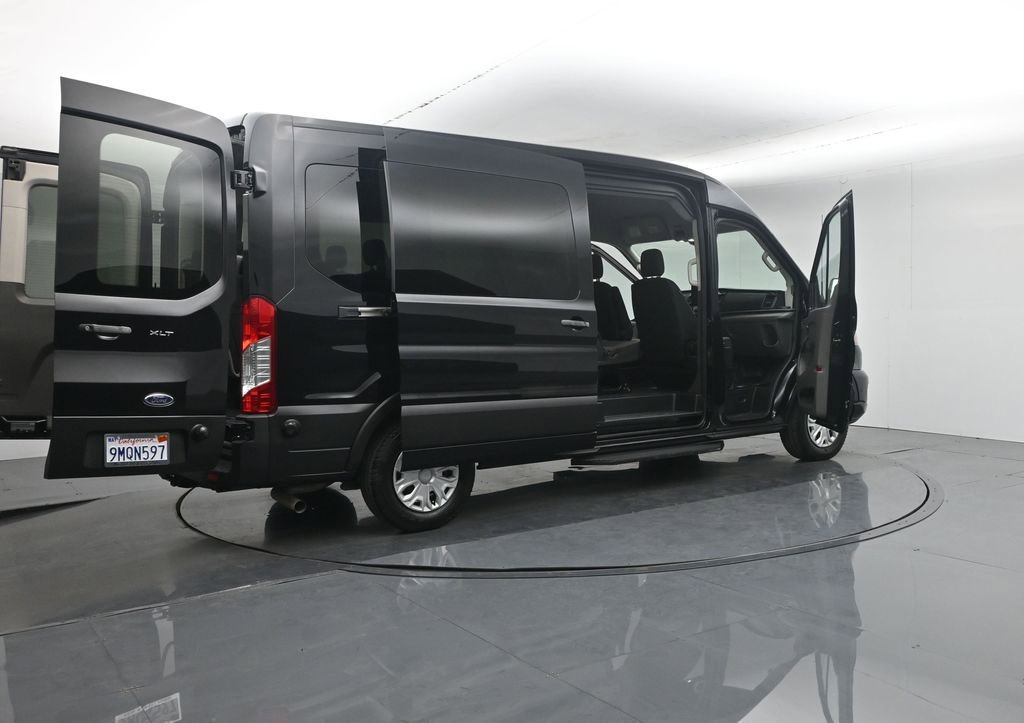 Used 2024 Ford Transit 350 XLT image 6