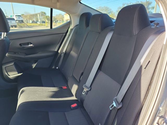 Used 2022 Nissan Sentra SV w/ Trunk Package image 10