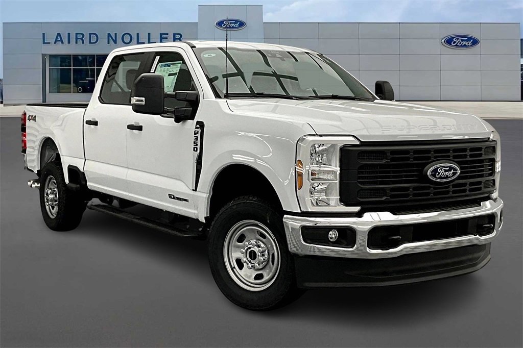 New 2026 Ford F350 XL w/ 360-Degree Camera Package image 2