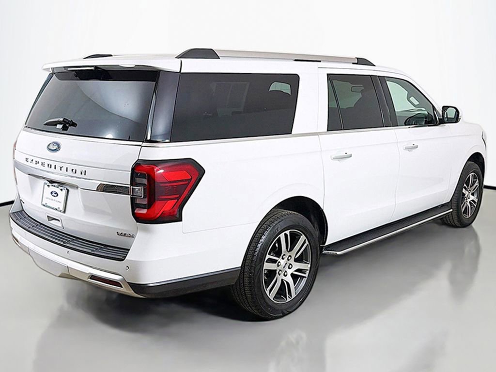Used 2023 Ford Expedition Max Limited image 14