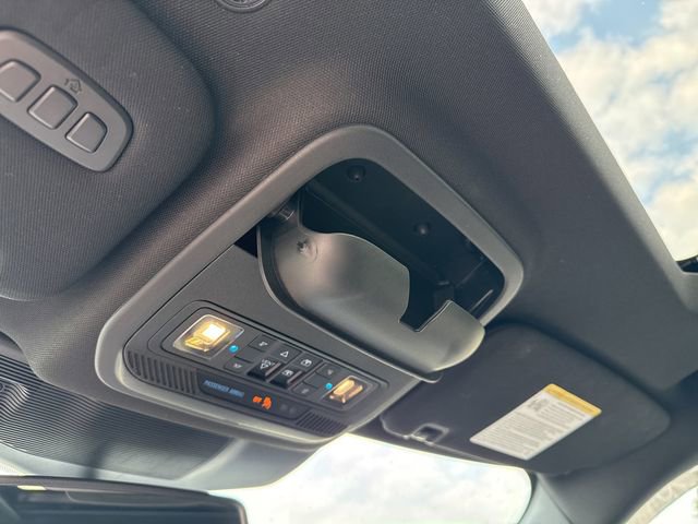 Used 2023 Ford Explorer Platinum w/ Technology Package image 37