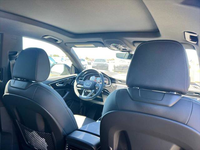 Used 2024 Audi Q8 Premium w/ Black Optic Package image 15
