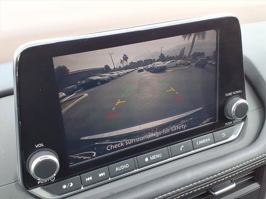 Certified 2023 Nissan Rogue SV image 28