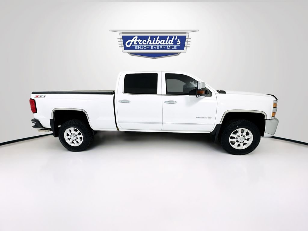 Used 2015 Chevrolet Silverado 2500 LTZ w/ LTZ Plus Package AWD/4WD image 8