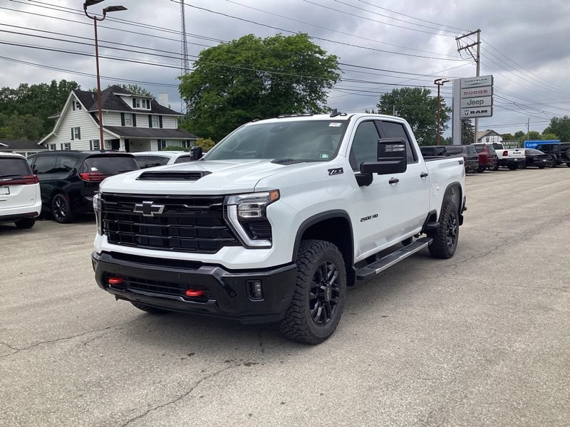 New 2026 Chevrolet Silverado 2500 LT w/ Trail Boss Package AWD/4WD image 3