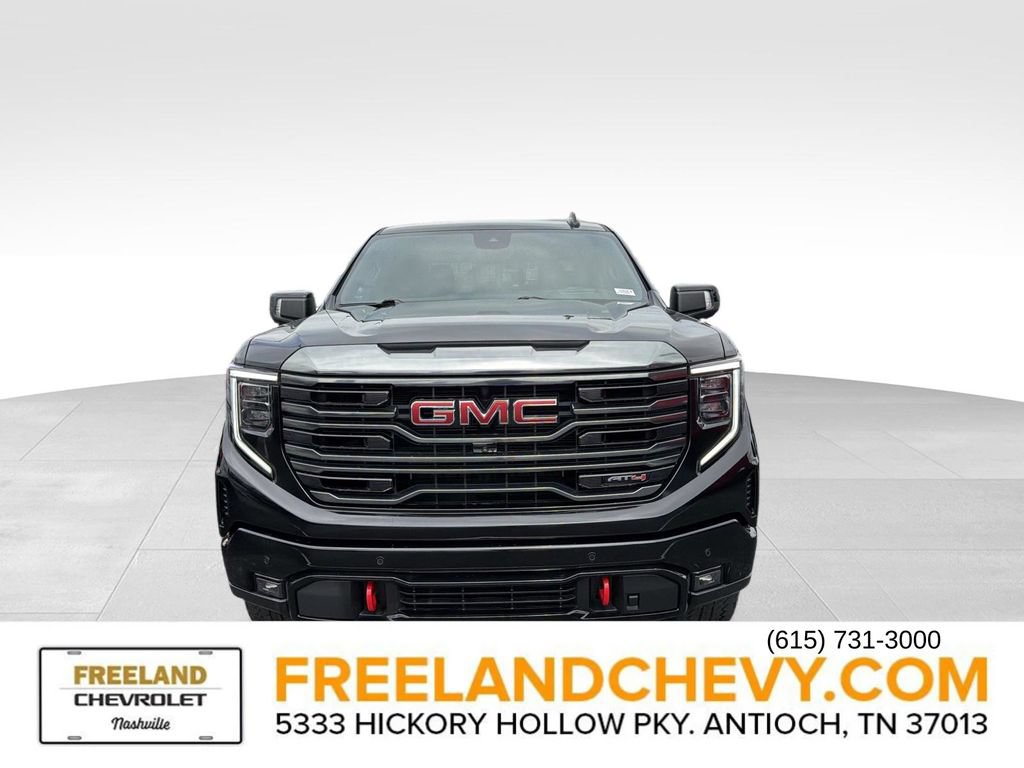 Used 2024 GMC Sierra 1500 AT4 w/ Technology Package AWD/4WD image 9