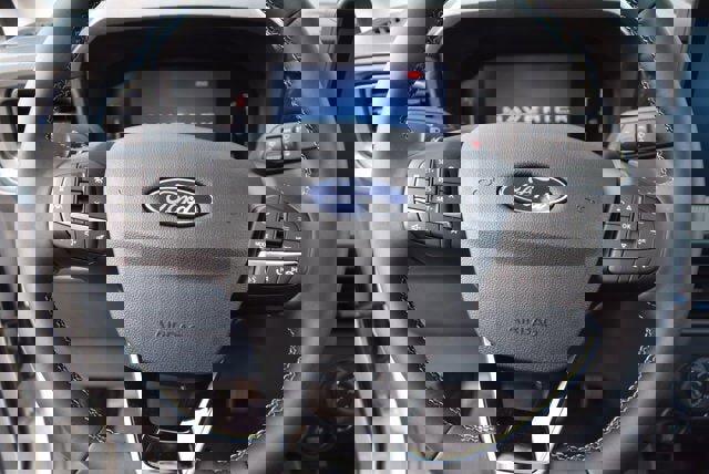 New 2025 Ford Maverick Lobo image 8