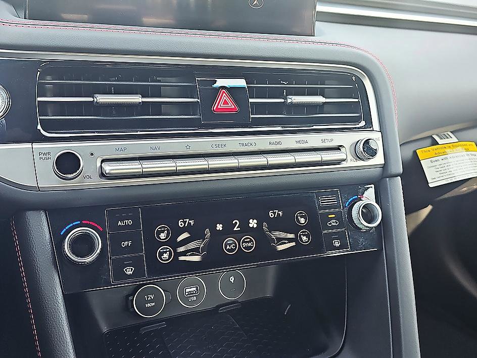 Used 2025 Genesis G70 3.3T Advanced RWD image 28