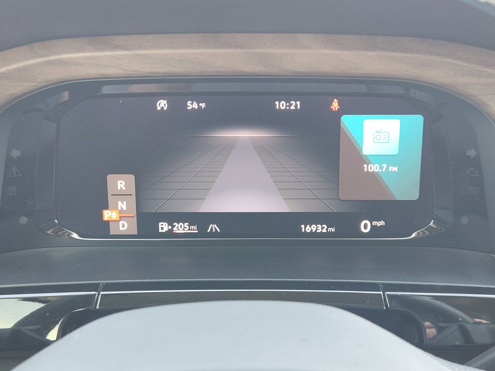 Used 2024 Volkswagen Atlas SE image 16