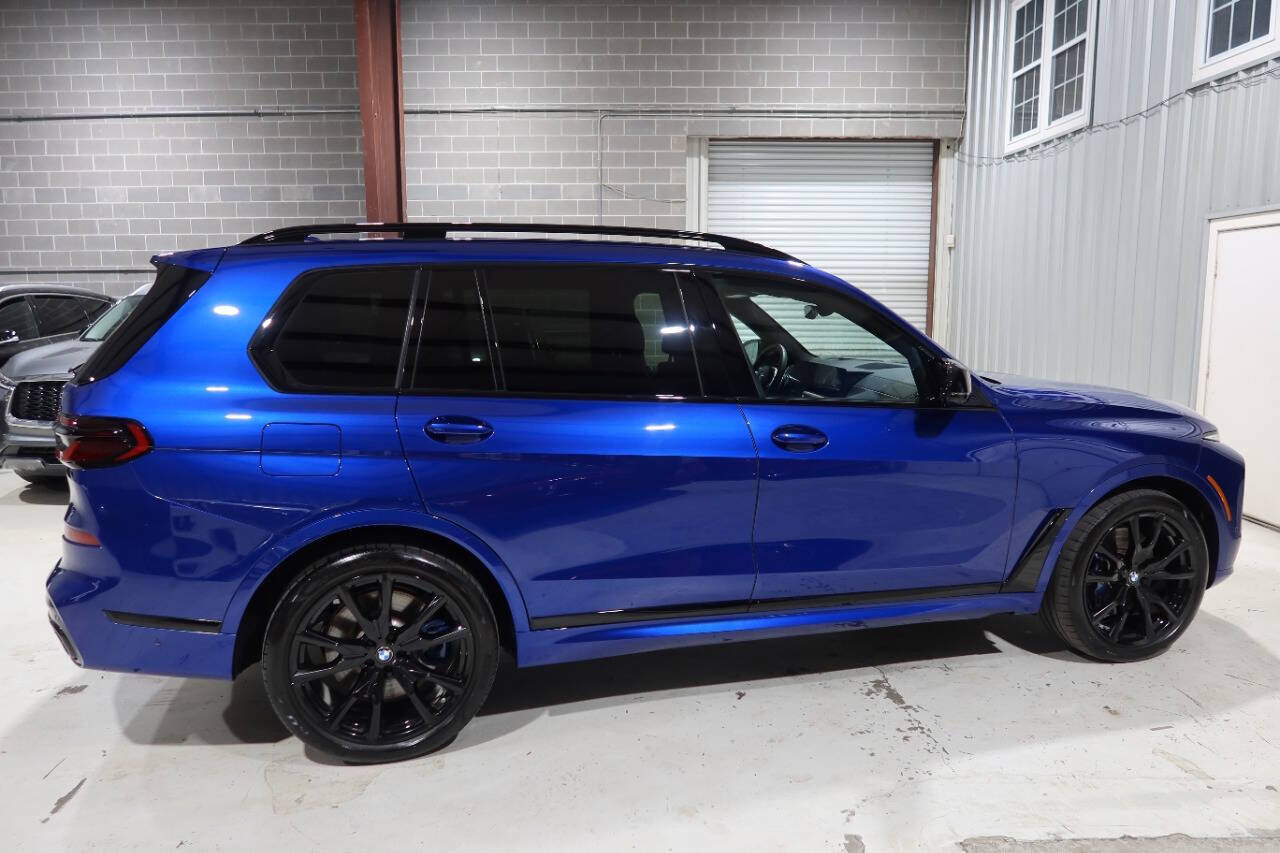 Used 2025 BMW X7 M60i AWD/4WD image 6