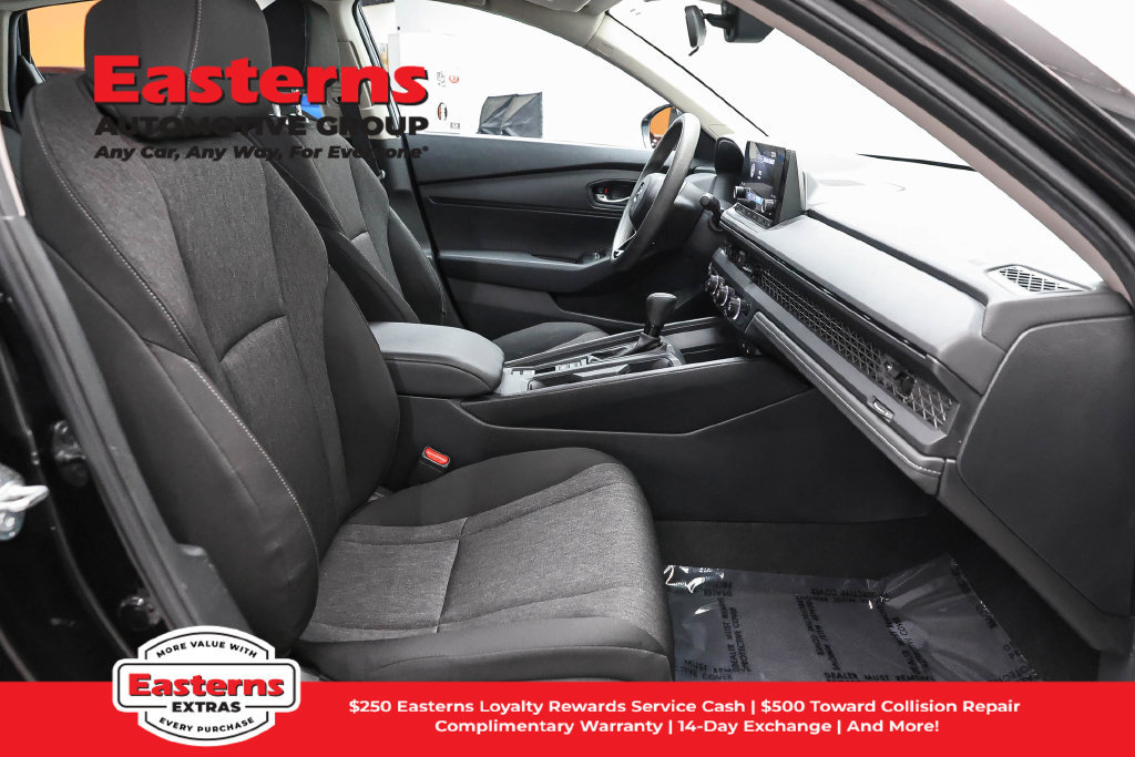 Used 2025 Honda Accord LX image 24