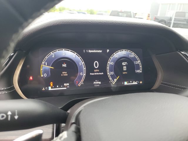New 2026 Jeep Grand Cherokee Limited w/ Limited Altitude Package AWD/4WD image 13