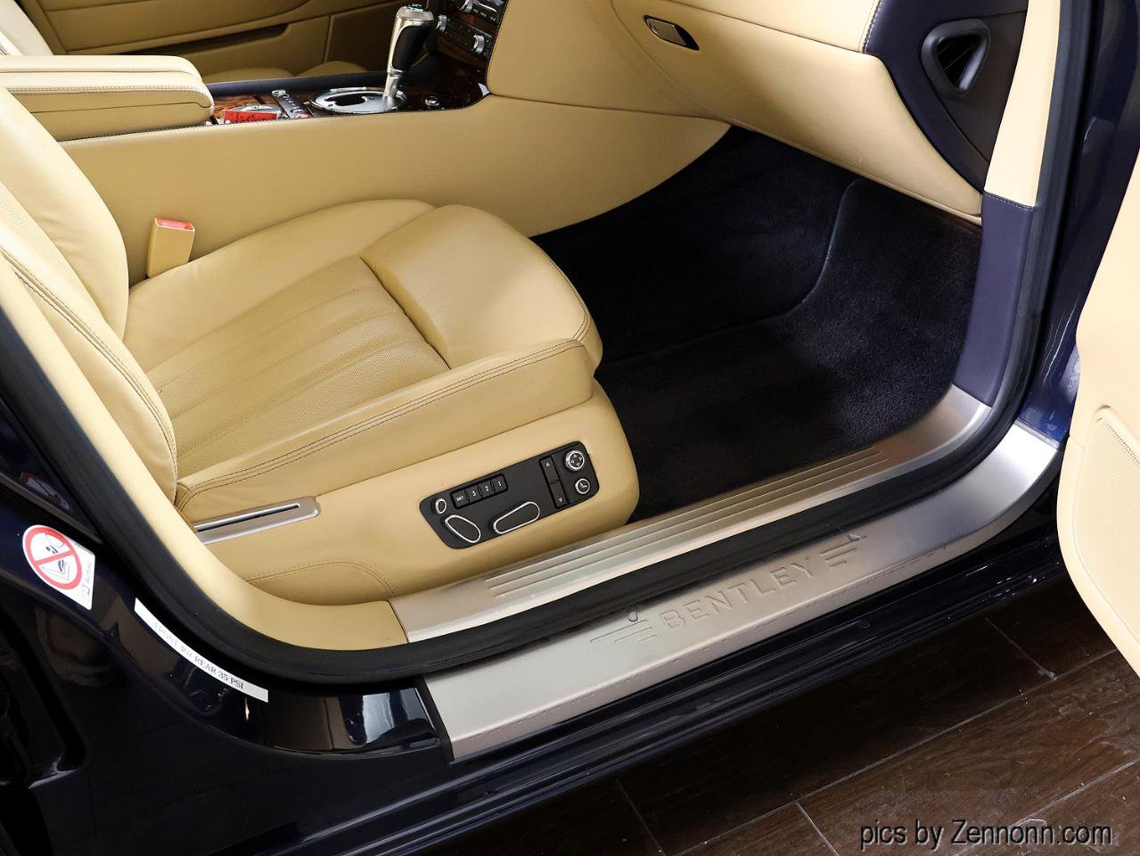 Used 2007 Bentley Flying Spur Flying Spur image 31