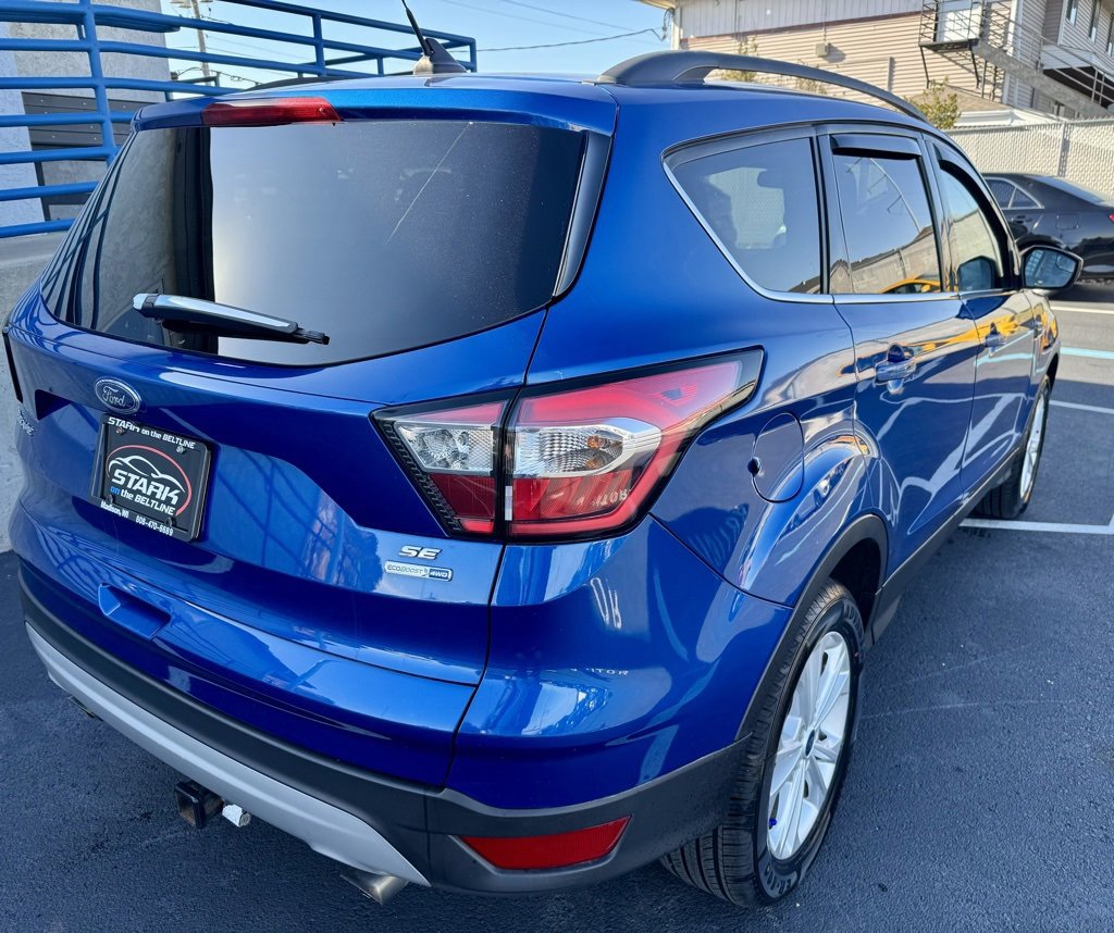 Used 2018 Ford Escape SE w/ SE Sync 3 Package image 7