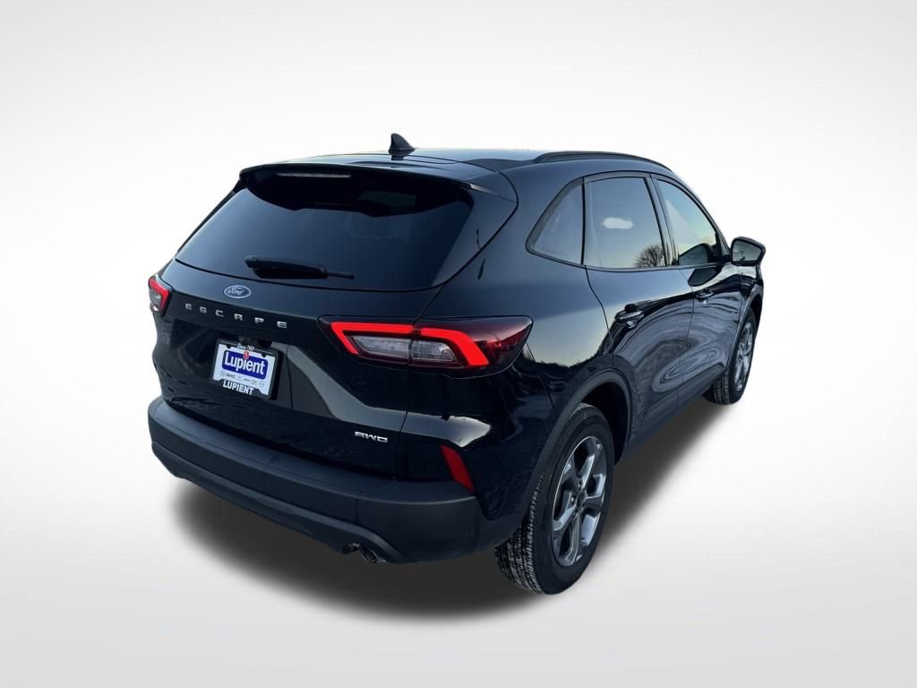 Used 2025 Ford Escape ST-Line image 4