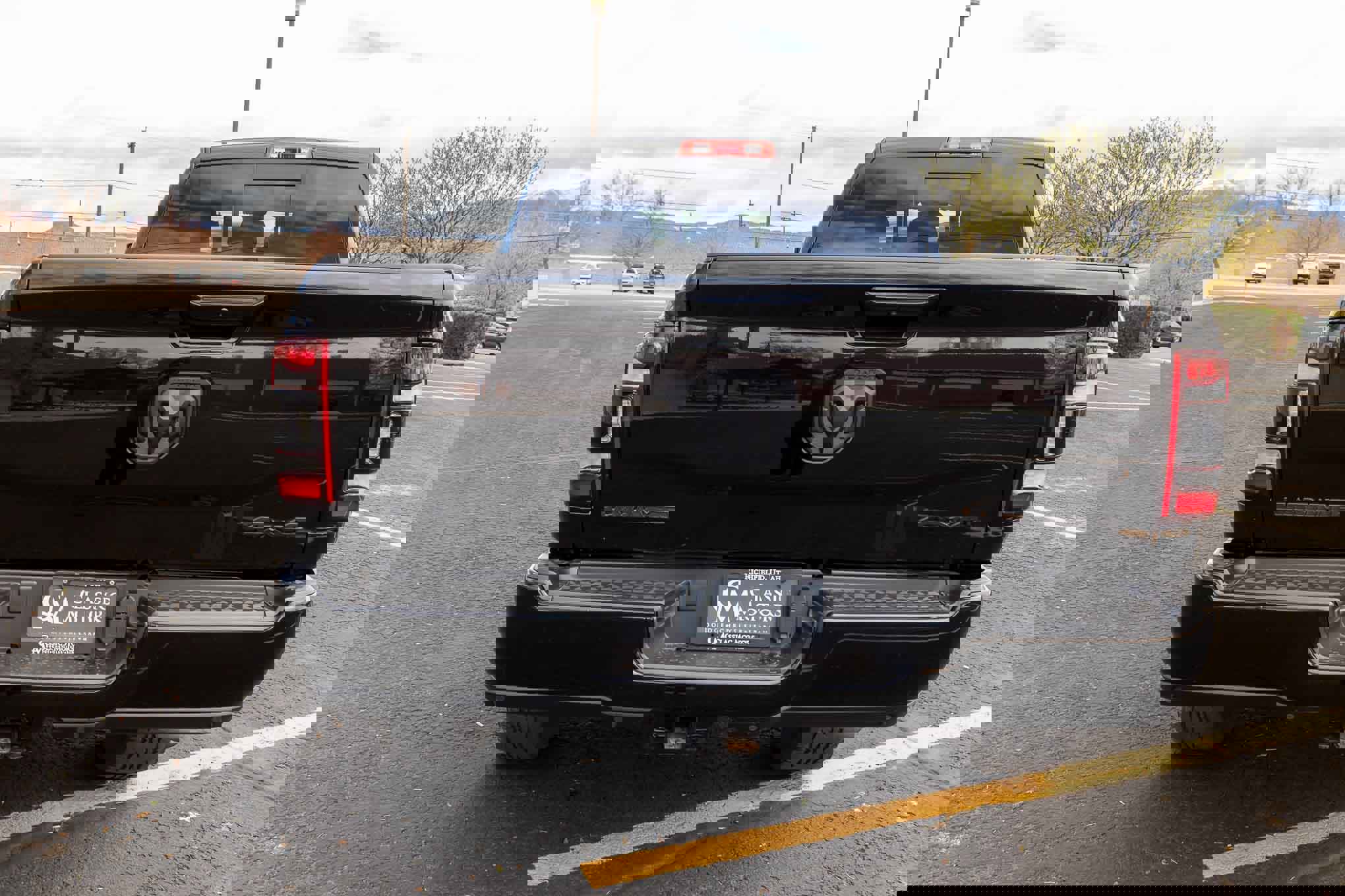 Used 2024 RAM 2500 Laramie w/ Night Edition image 5