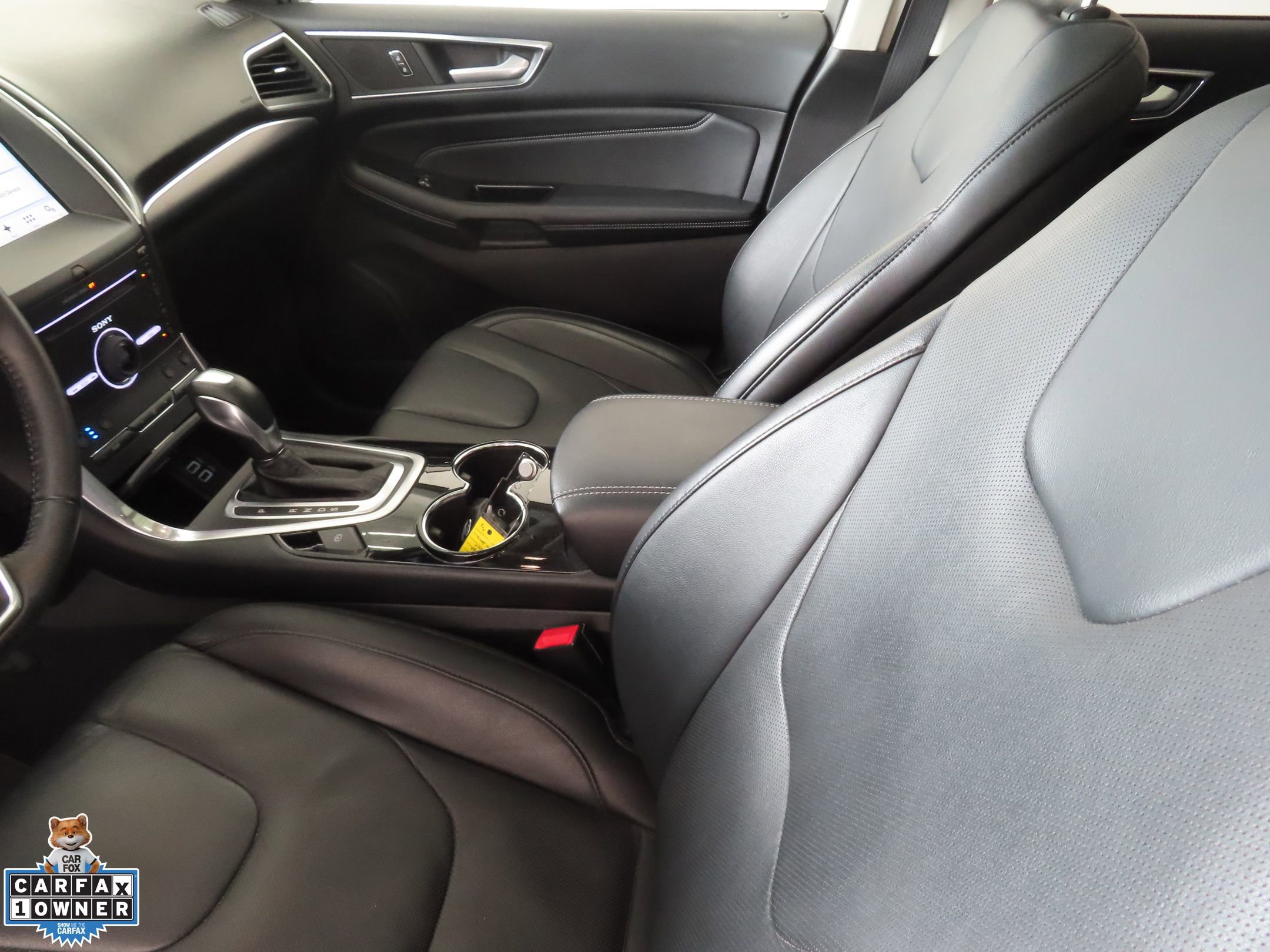 Used 2016 Ford Edge Titanium w/ Equipment Group 301A FWD image 23