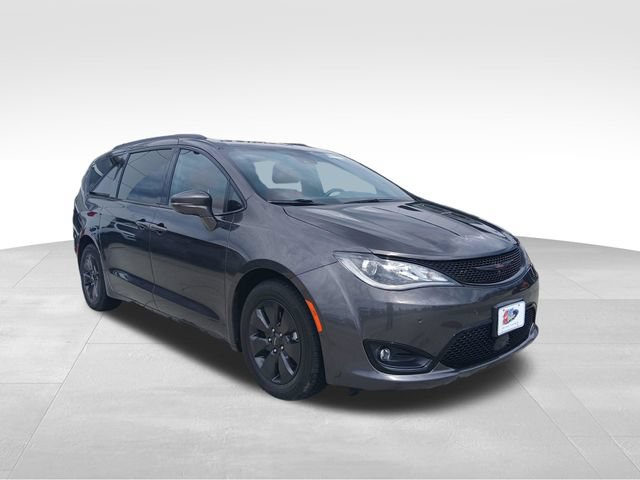 Used 2020 Chrysler Pacifica Limited w/ Quick Oder Package 2EV RED-S FWD image 7