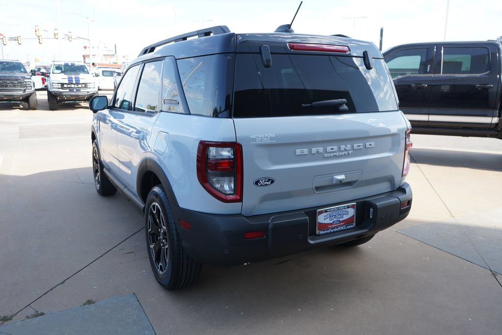 New 2026 Ford Bronco Sport Outer Banks w/ Outer Banks Tech Package+ AWD/4WD image 12