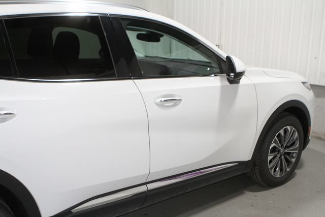 Used 2024 Buick Envision Preferred AWD/4WD image 34